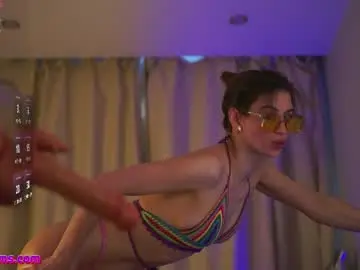 Chaturbate Free Live Porn of plump_bums