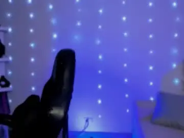 Chaturbate Live Sex Cam of saraadesire