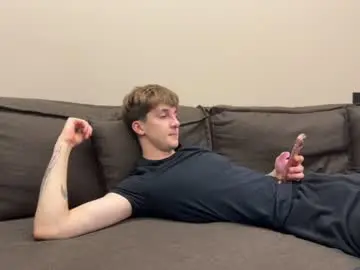Chaturbate Best live sex cam show of panda_b0y