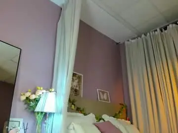 Chaturbate Watch Live Sex Cams of dearly_emily