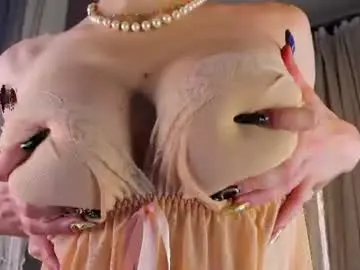 Chaturbate Watch Live Sex Cams of dearly_emily