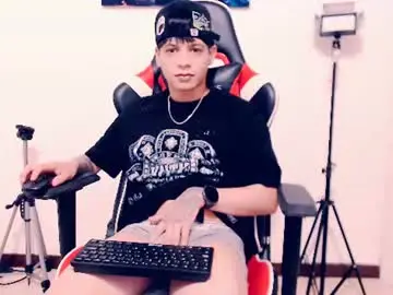 Chaturbate Free Live Porn of indomitablebeast