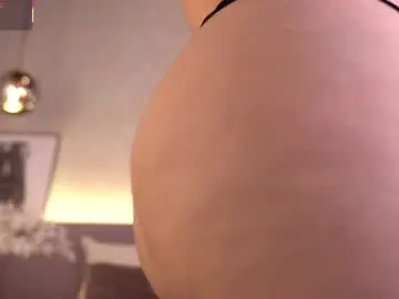 Chaturbate Nude Webcam of ellediane