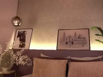 Chaturbate Live Sex Cam of ellediane