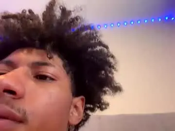 Chaturbate Live Sex Cam of mandingoomann5