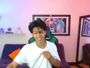 Chaturbate Watch Live Sex Cams of dreyk20