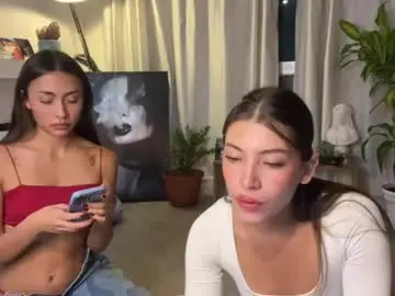 Chaturbate Live Sex Cam of jade_ws