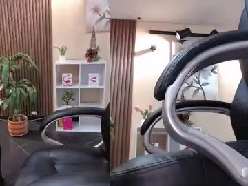 Chaturbate Free Live Porn of _redfoxxx_