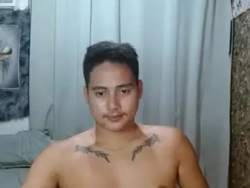 Chaturbate Adult Video Chat of goodcaresweetboy