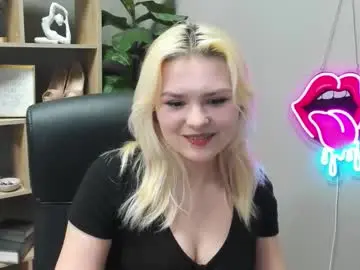 Chaturbate Watch Live Sex Cams of lilysweetxo