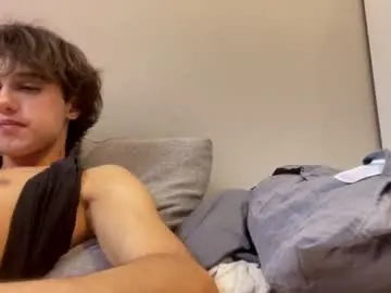 Chaturbate Live Sex Cam of roma_shyguy_