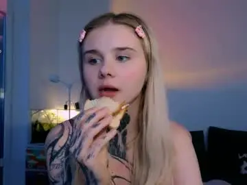 Chaturbate Adult Video Chat of britney_lynch