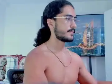 Chaturbate Live Sex Cam of david_johnson372