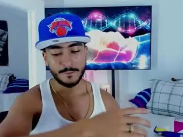 Chaturbate Live Porn of david_johnson372