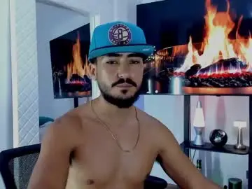 Chaturbate Live Sex of david_johnson372