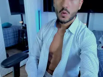 Chaturbate Live Sex of david_johnson372