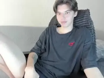 Chaturbate Live Sex Cam of guy_liam1
