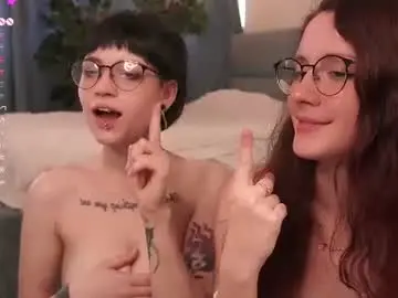 Chaturbate Watch Live Sex Cams of little_poetry