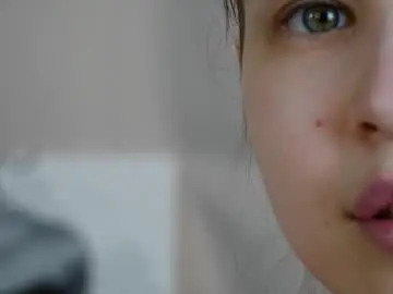 Chaturbate Watch Live Sex Cams of yeepshyy