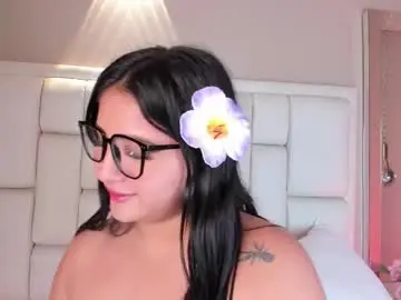 Chaturbate Live Sex Cam of avymilton