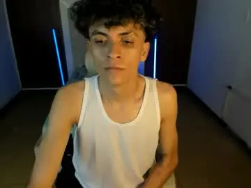 Chaturbate Watch Live Sex Cams of hot_bunny713