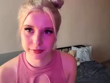 Chaturbate Watch Live Sex Cams of lynatempt