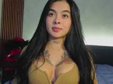 Chaturbate Live Sex Cam of shimmer_lure