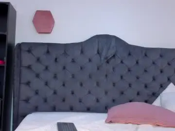 Chaturbate Watch Live Sex Cams of 1threestar