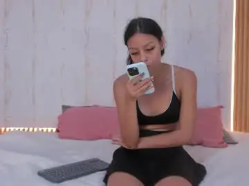 Chaturbate Live Sex Cam of 1threestar