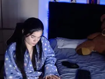 Chaturbate Best live sex cam show of alice_cross20