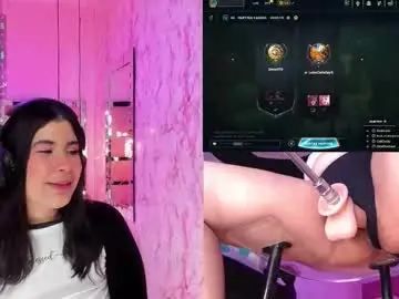 Chaturbate Best live sex cam show of daphnecontry