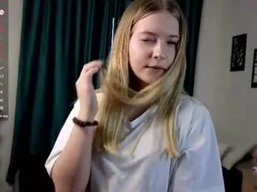 Chaturbate Adult Video Chat of versiedonnie
