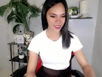 Chaturbate Live Sex Cam of yumiexx