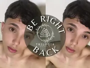 Chaturbate Sex Chat of andy_miller5