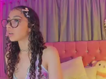 Chaturbate Sex Chat of kiara_lovelyy
