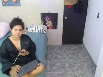 Chaturbate Best live sex cam show of luciana_keating