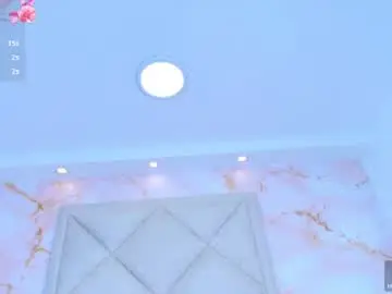 Chaturbate Sex Chat of mhia_kate