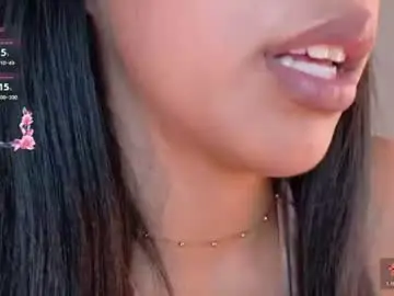 Chaturbate Private Sex Chat of miajones_blowjob