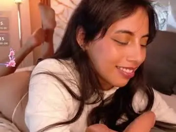 Chaturbate Nude Webcam of miajones_blowjob