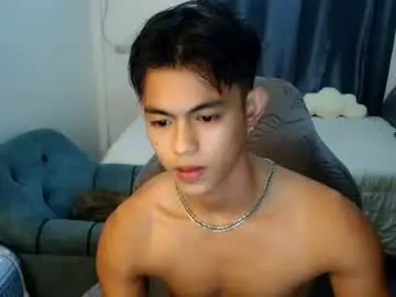 Chaturbate Adult Webcams of naughtyboylouie