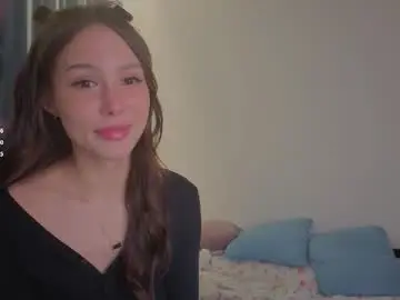 Chaturbate Best live sex cam show of emelia_fox