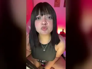 Chaturbate Live Sex Cam of iam_zoechan