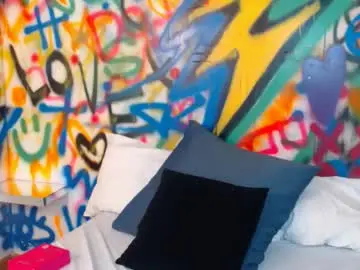 Chaturbate Watch Live Sex Cams of kyliebenson