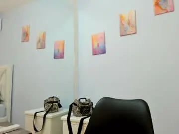 Chaturbate Live Sex Cam of kyliebenson