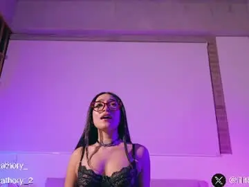 Chaturbate Best live sex cam show of lilithbathory_