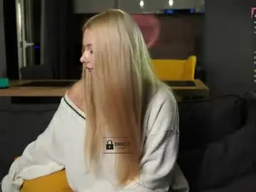 Chaturbate Live Sex Cam of lovelygracee