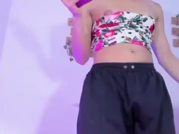 Chaturbate Free Porn Cam of alisiacollinsss