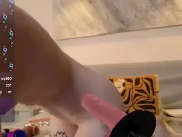 Chaturbate Watch Live Sex Cams of aurora_radiance