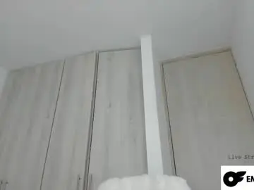 Chaturbate Free Live Porn of emmamejia7