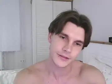 Chaturbate Live Sex Cam of eric_crush